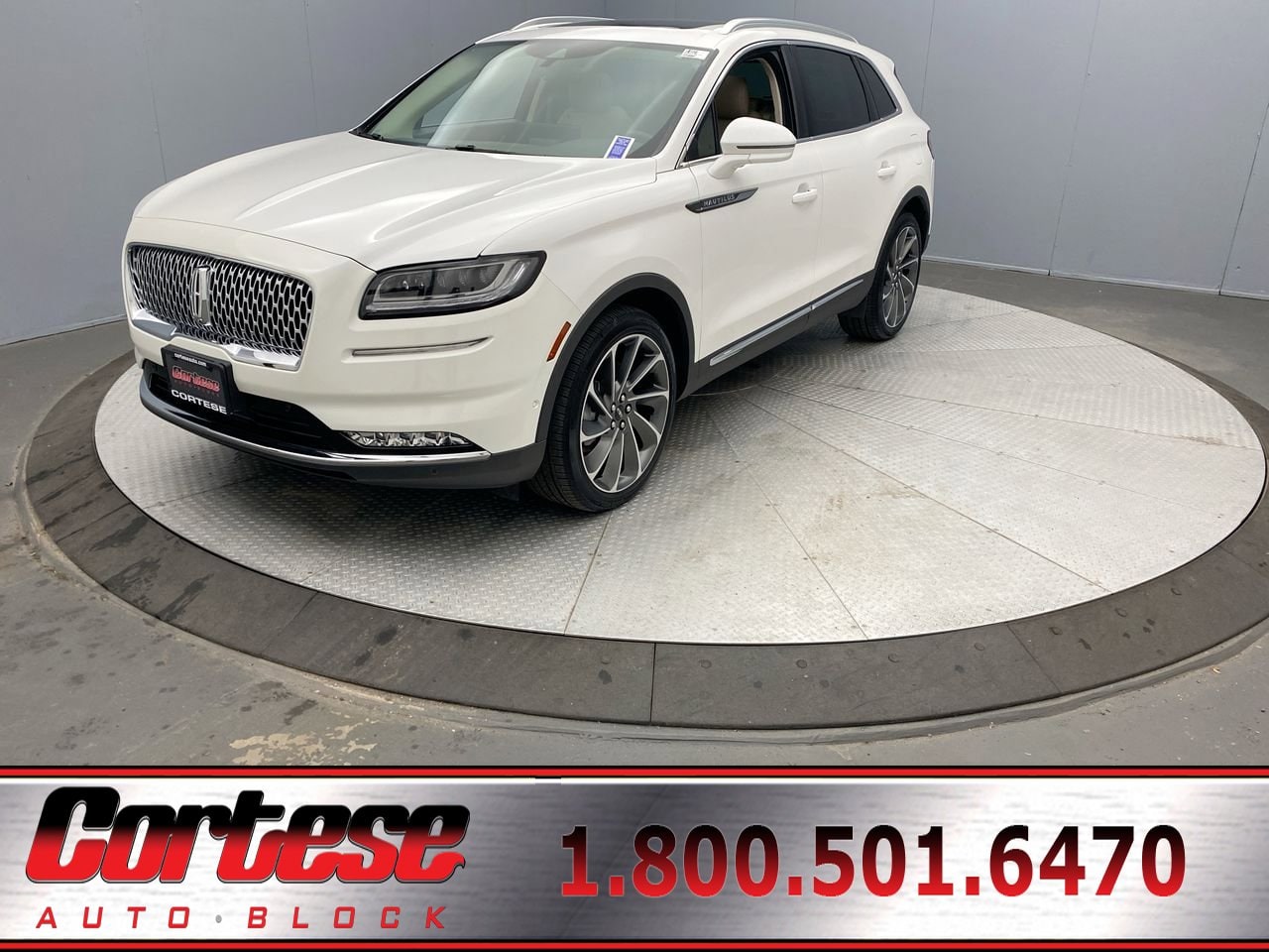 2023 Lincoln Nautilus Reserve AWD's photo