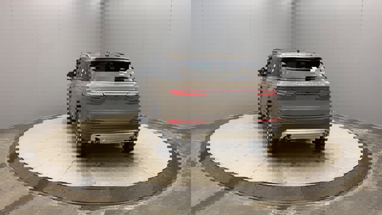 2025 Lincoln Corsair Premiere photo 4