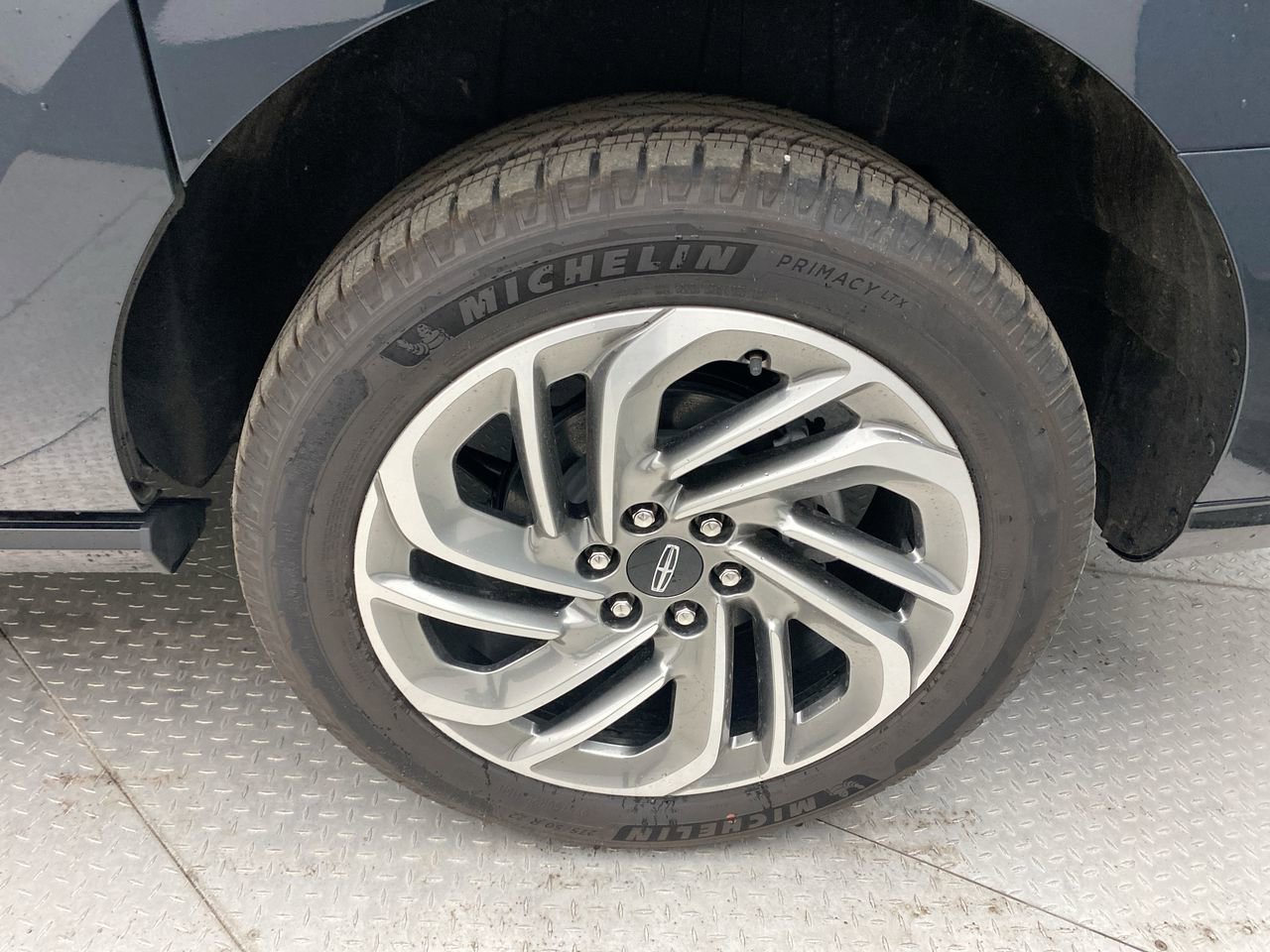 2025 Lincoln Navigator Reserve L - Photo 10