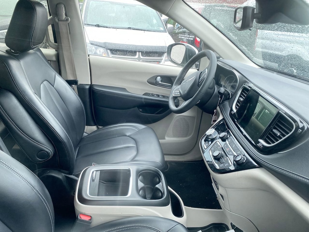 Used 2023 Chrysler Pacifica Hybrid Touring L Van Passenger Van