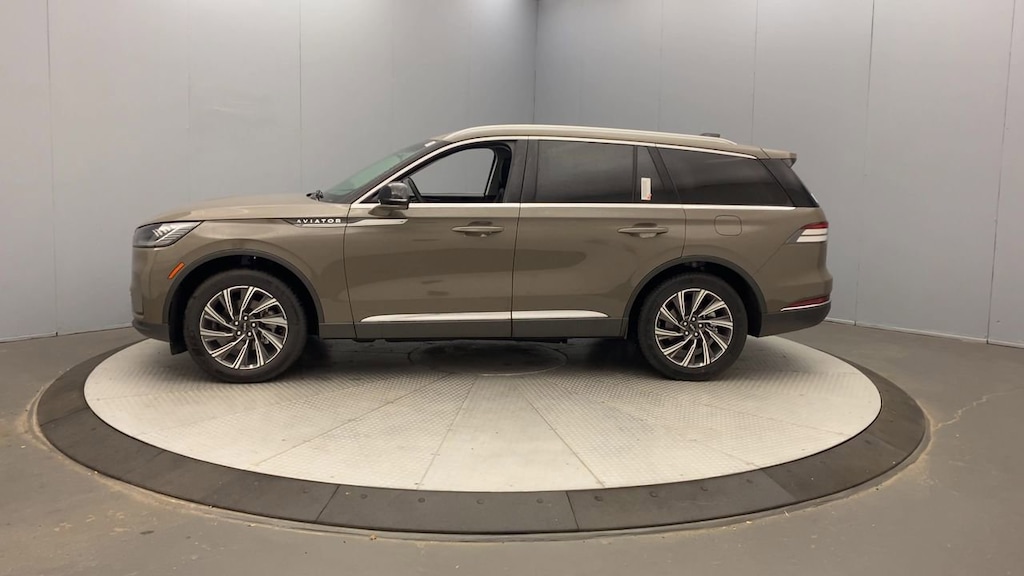 New 2025 Lincoln Aviator Premiere SUV