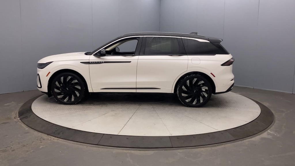 Used 2024 Lincoln Nautilus Black Label SUV