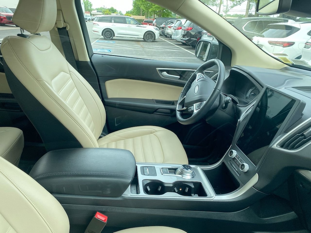 Used 2023 Ford Edge SEL SUV