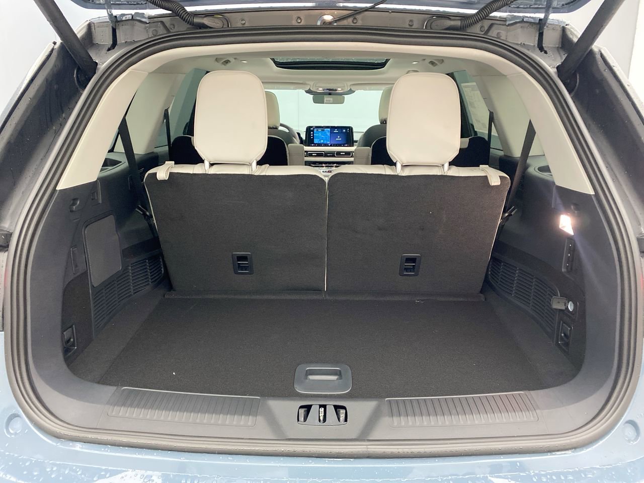 2026 Lincoln Aviator Premiere - Photo 25