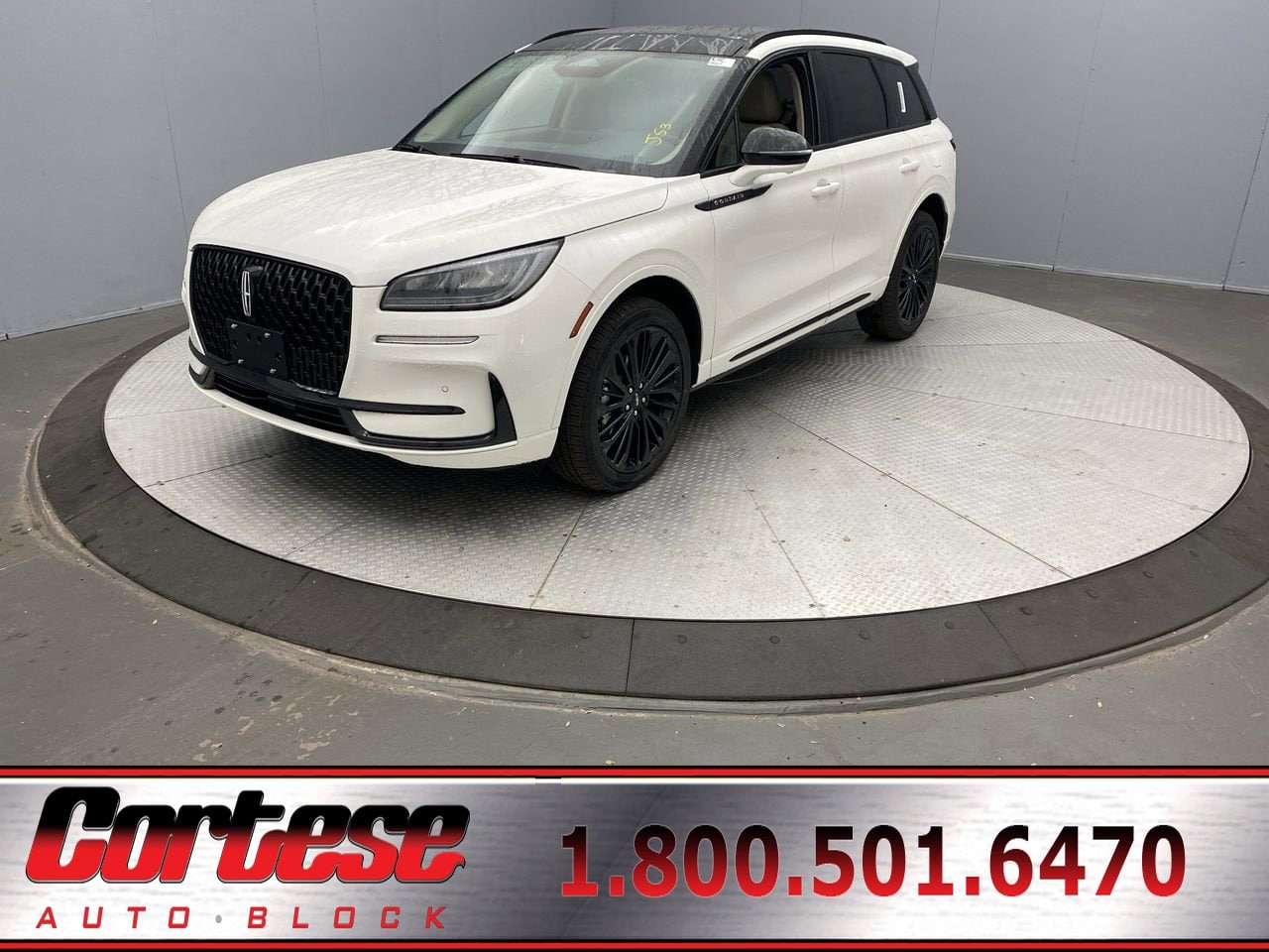 2025 Lincoln Corsair Premiere's photo