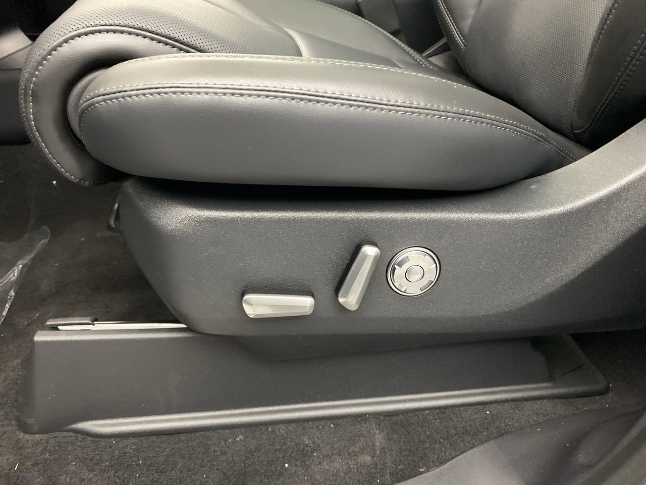 2025 Lincoln Navigator Reserve - Photo 12