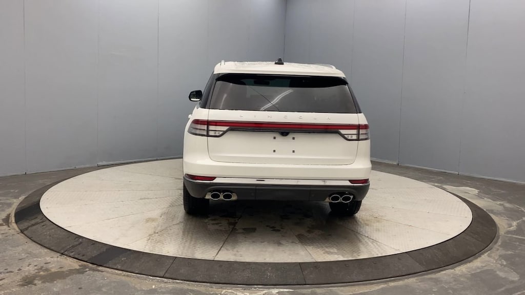 New 2026 Lincoln Aviator Premiere SUV