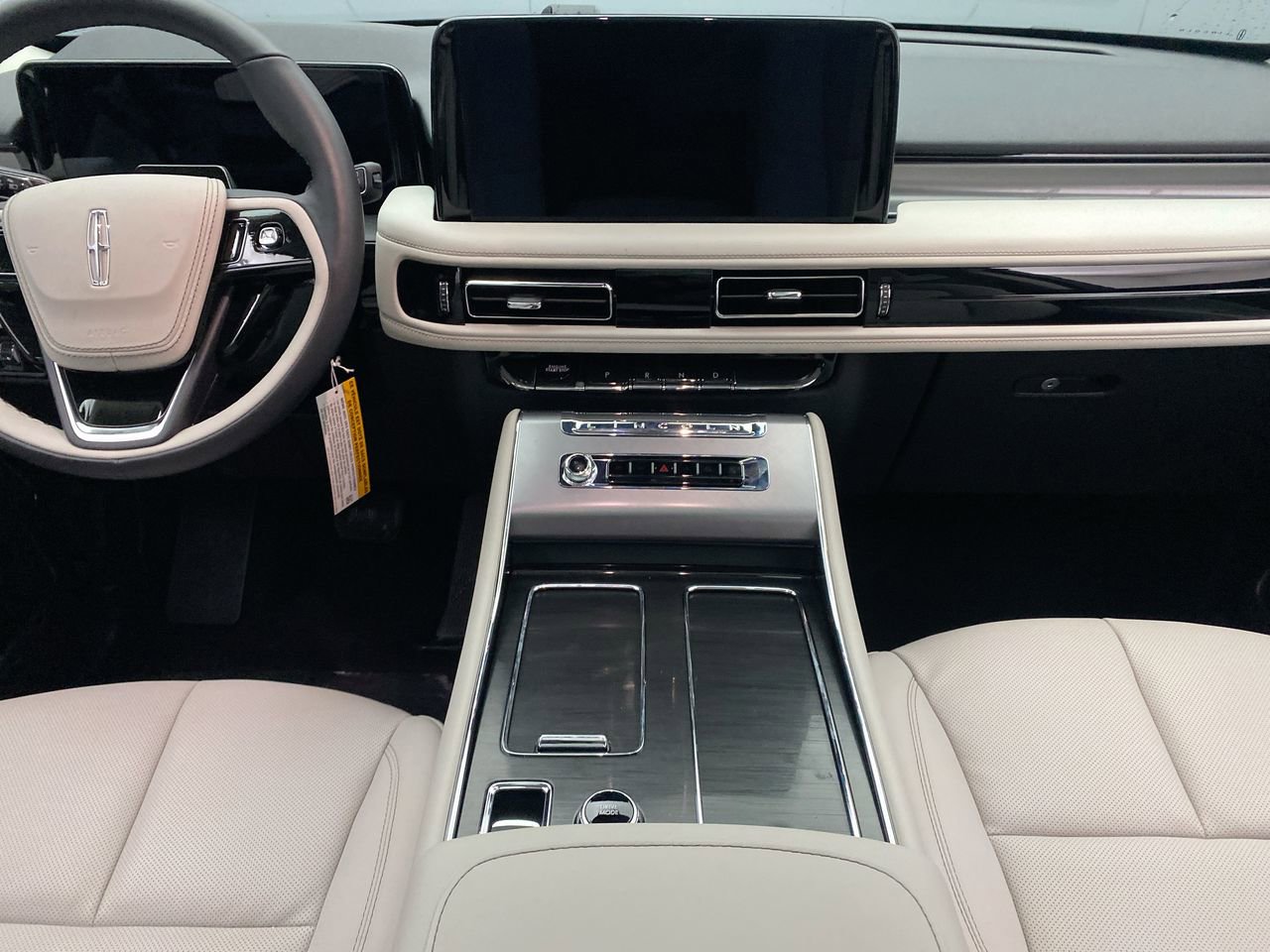 2026 Lincoln Aviator Premiere - Photo 19