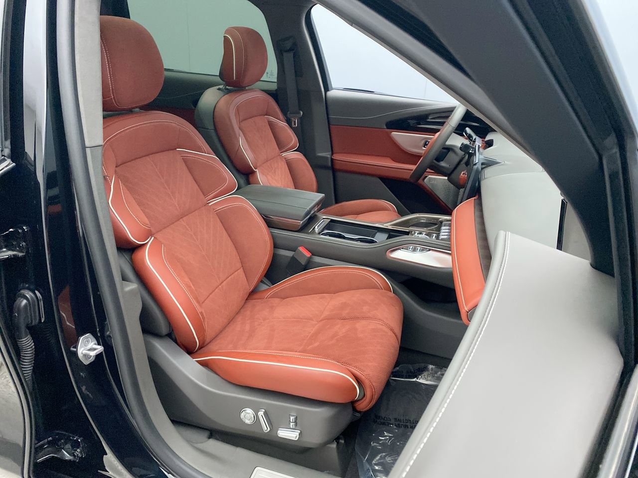 2025 Lincoln Nautilus Black Label - Photo 23