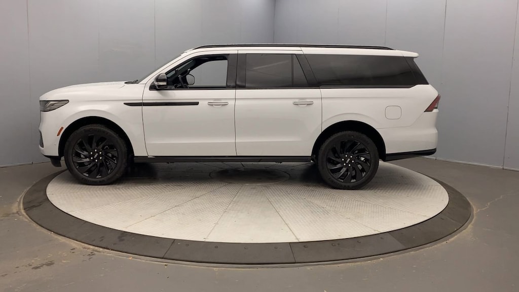 New 2025 Lincoln Navigator Reserve-L SUV