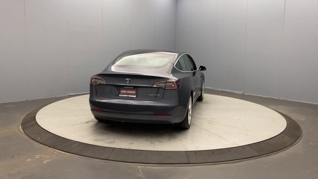 Used 2018 Tesla Model 3 Sedan