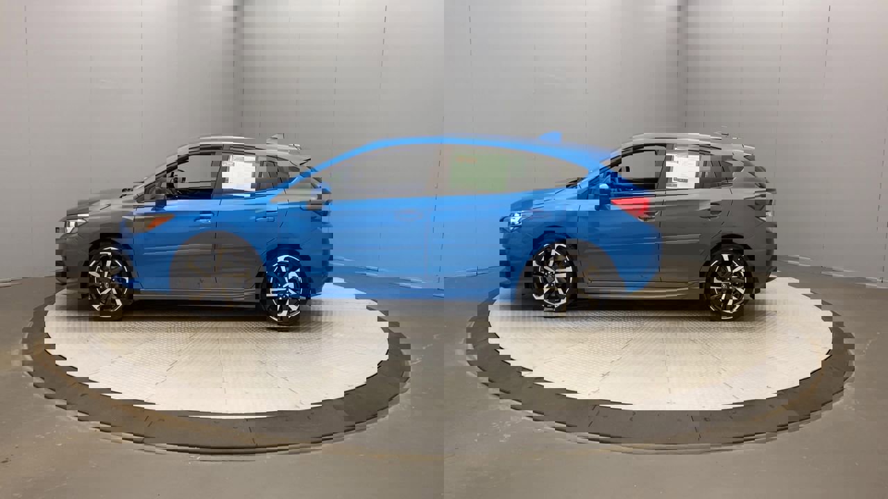 2023 Subaru Impreza Sport photo 2