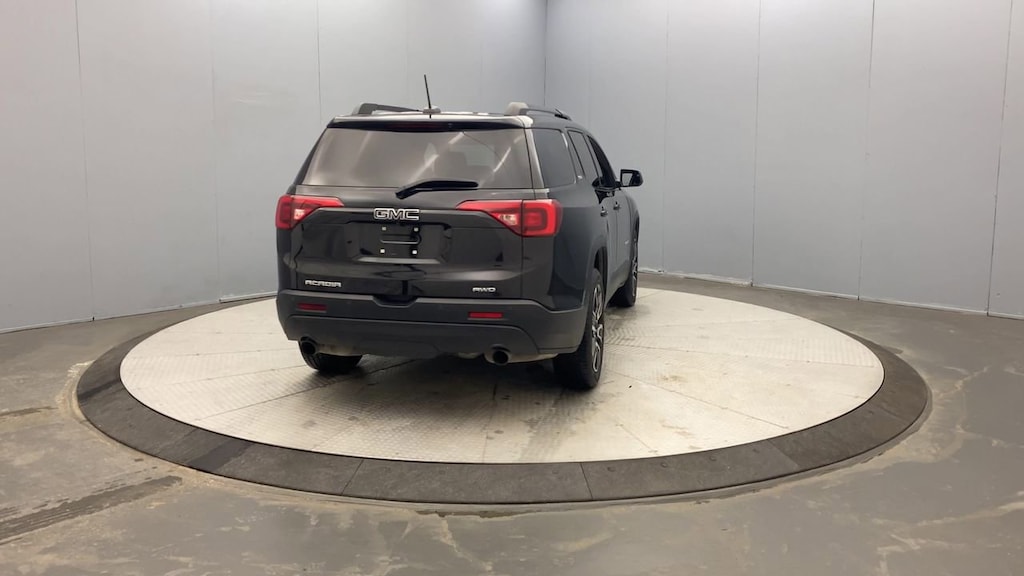 Used 2019 GMC Acadia SLT-1 SUV