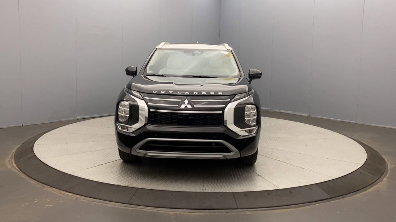 2025 Mitsubishi Outlander SEL Platinum Edition - Photo 8