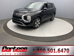 2025 Mitsubishi Outlander SE SUV