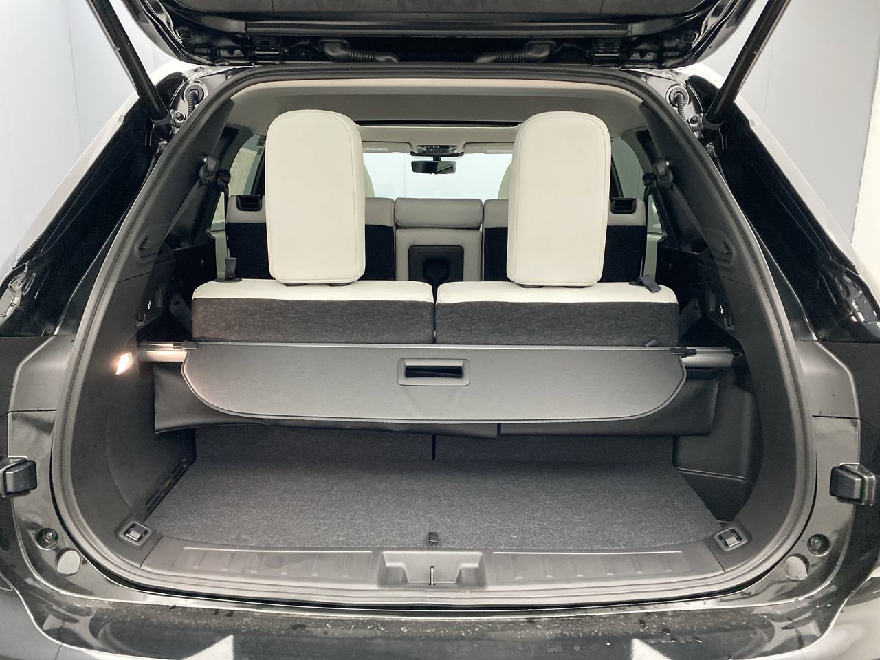2025 Mitsubishi Outlander SEL Platinum Edition - Photo 26