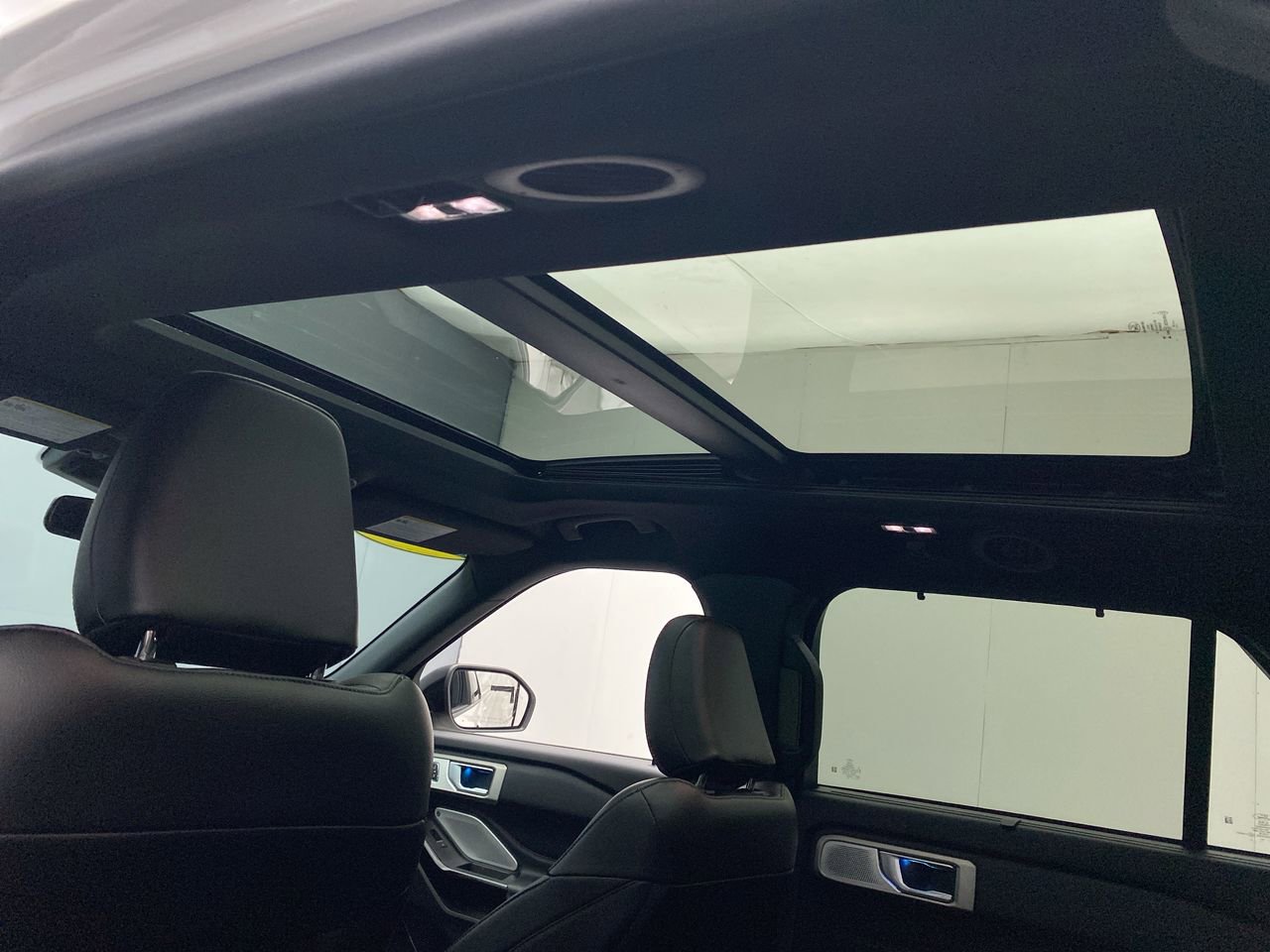 2024 Ford Explorer ST - Photo 23