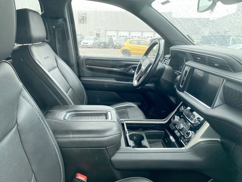 Used 2021 GMC Yukon XL Denali SUV