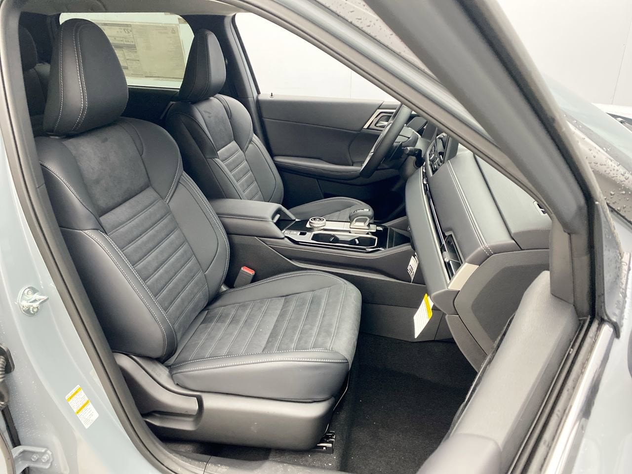 2026 Mitsubishi Outlander SE - Photo 21