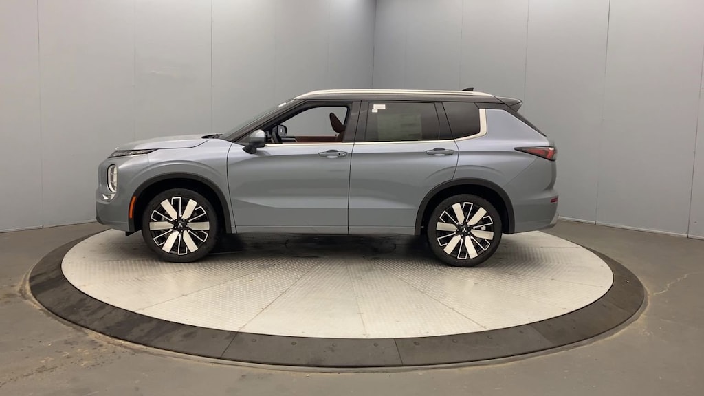 New 2025 Mitsubishi Outlander SUV