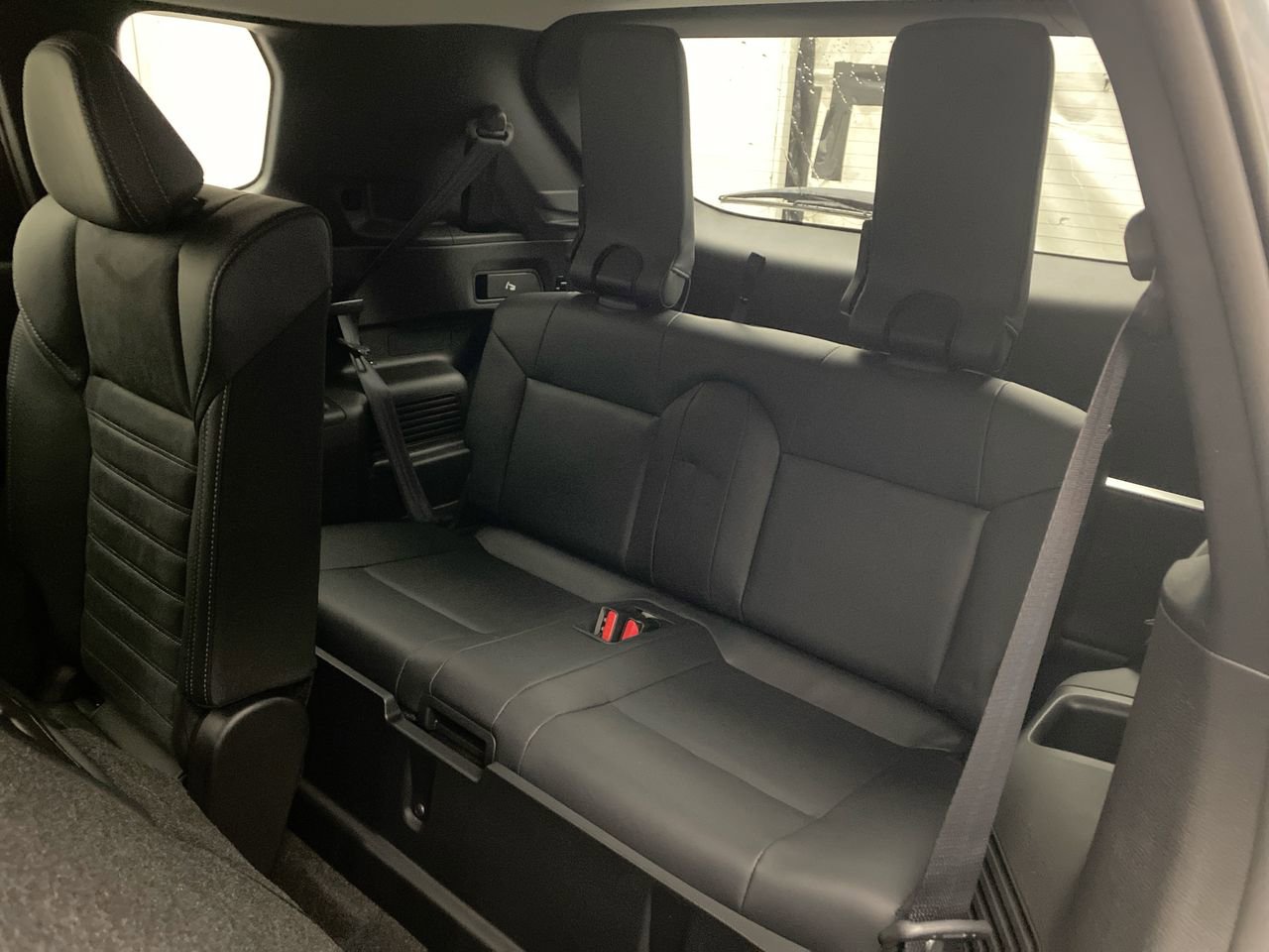 2026 Mitsubishi Outlander SE - Photo 23