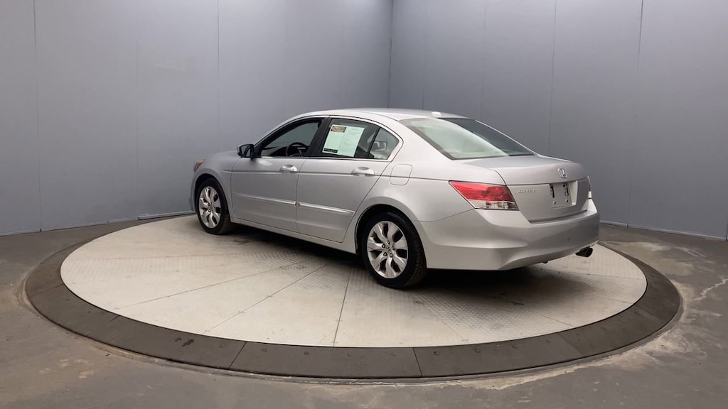 2010 Honda Accord EX-L photo 4