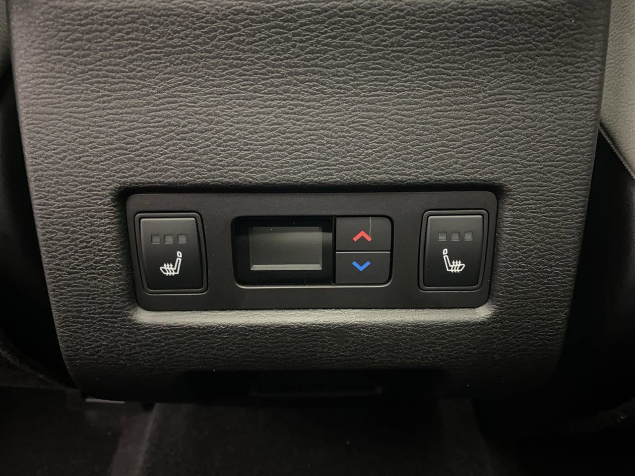 2025 Mitsubishi Outlander SEL Platinum Edition - Photo 27