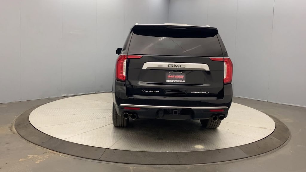 Used 2021 GMC Yukon XL Denali SUV