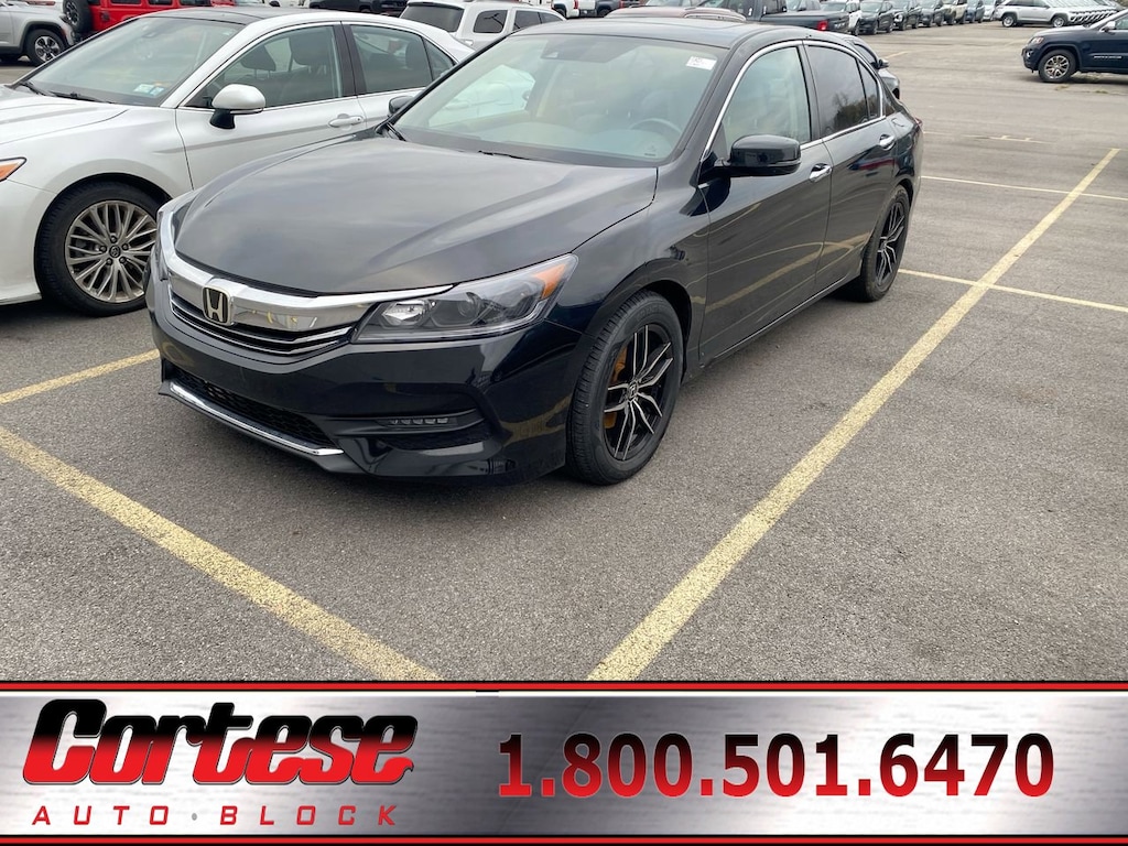 Used 2017 Honda Accord EX-L w/Navi & Honda Sensing Sedan