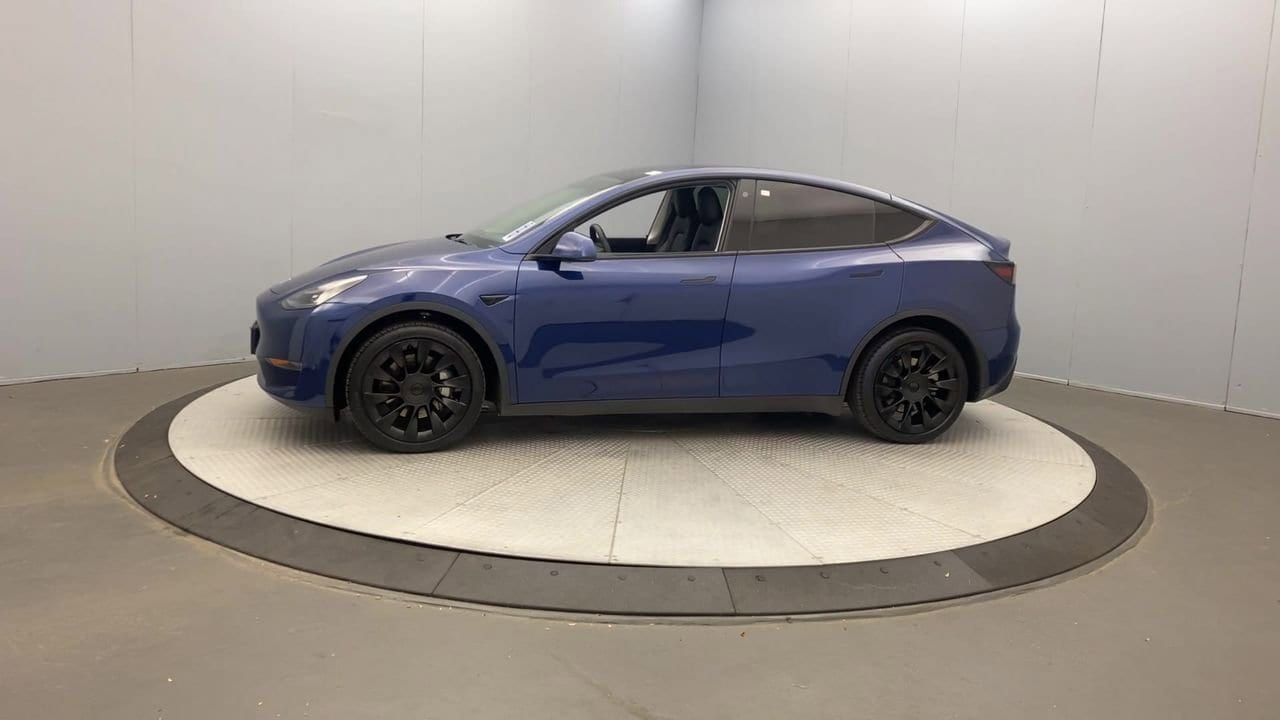 Used 2021 Tesla Model Y Long Range with VIN 5YJYGDEE7MF143559 for sale in Rochester, NY