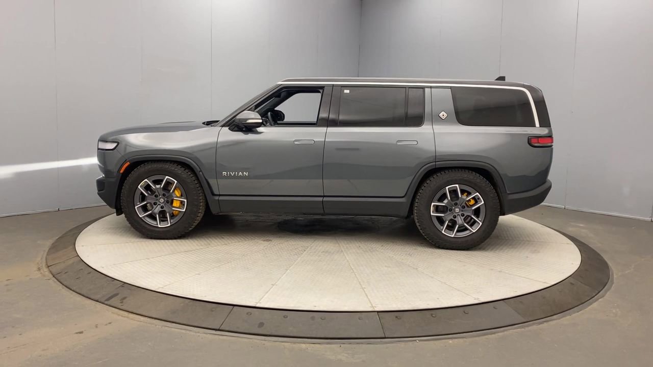 Used 2023 Rivian R1S Adventure with VIN 7PDSGABAXPN013165 for sale in Rochester, NY