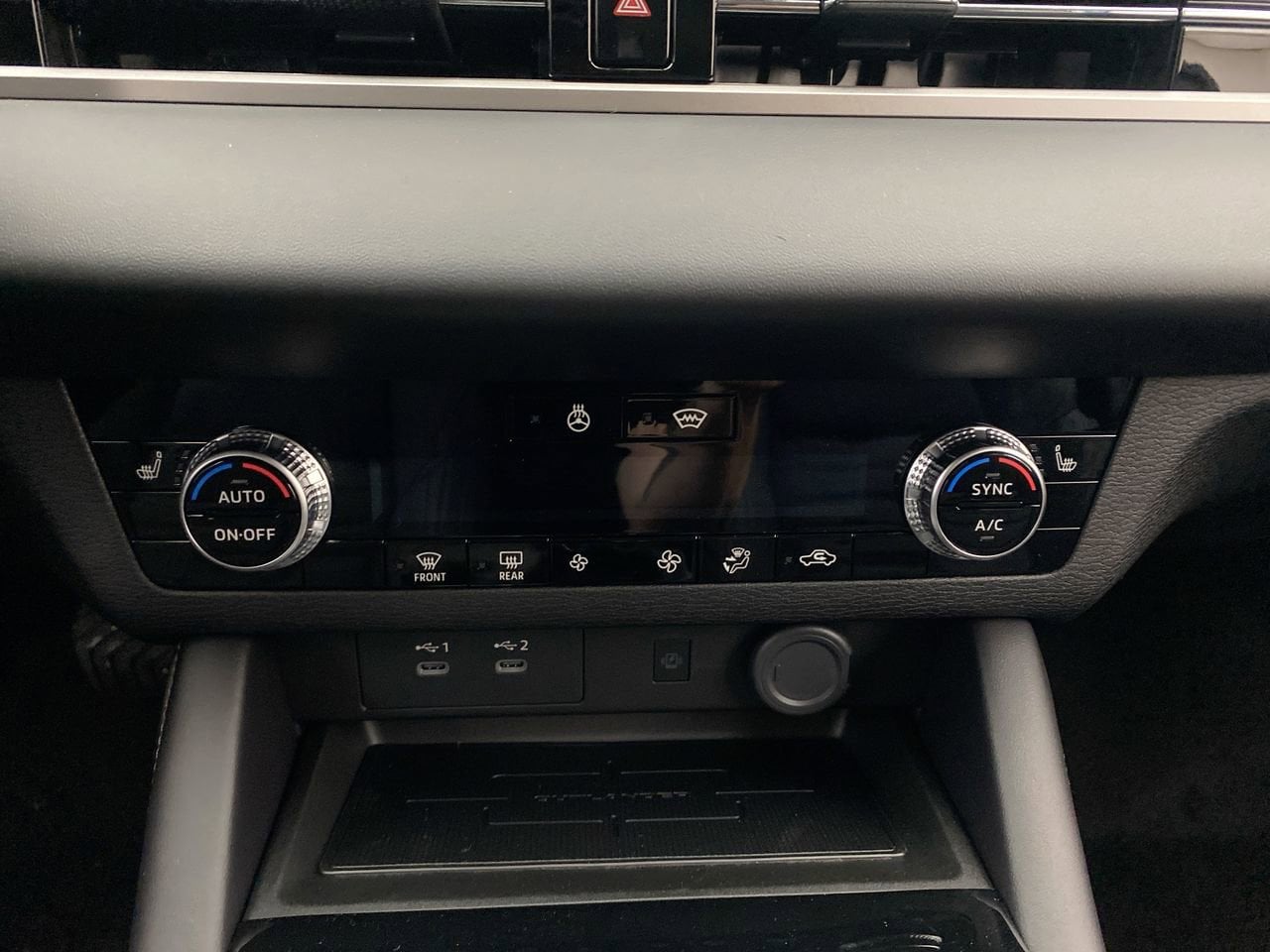 2026 Mitsubishi Outlander SE - Photo 20