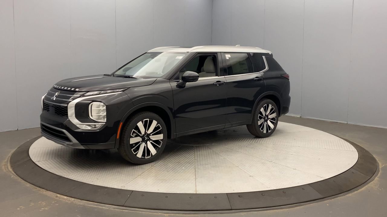 2025 Mitsubishi Outlander SEL Platinum Edition - Photo 9