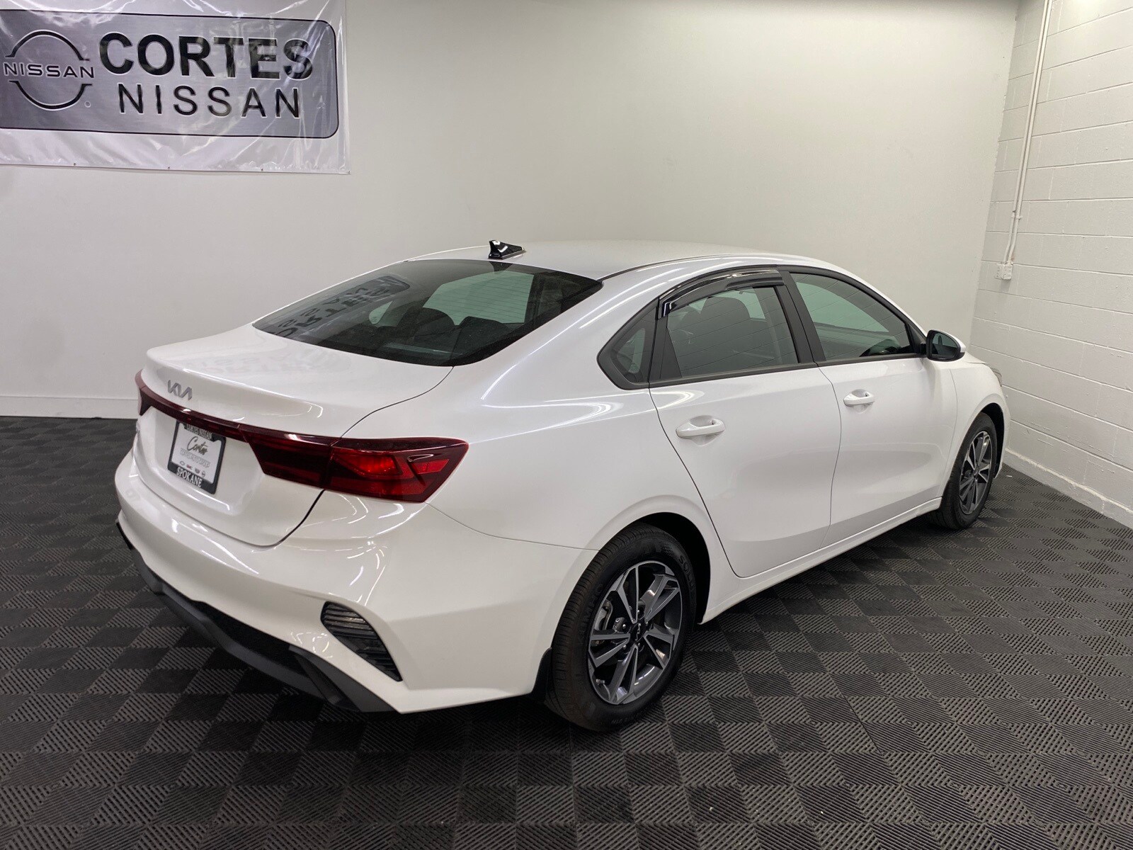 Used 2024 Kia Forte LXS with VIN 3KPF24AD8RE695541 for sale in Spokane, WA