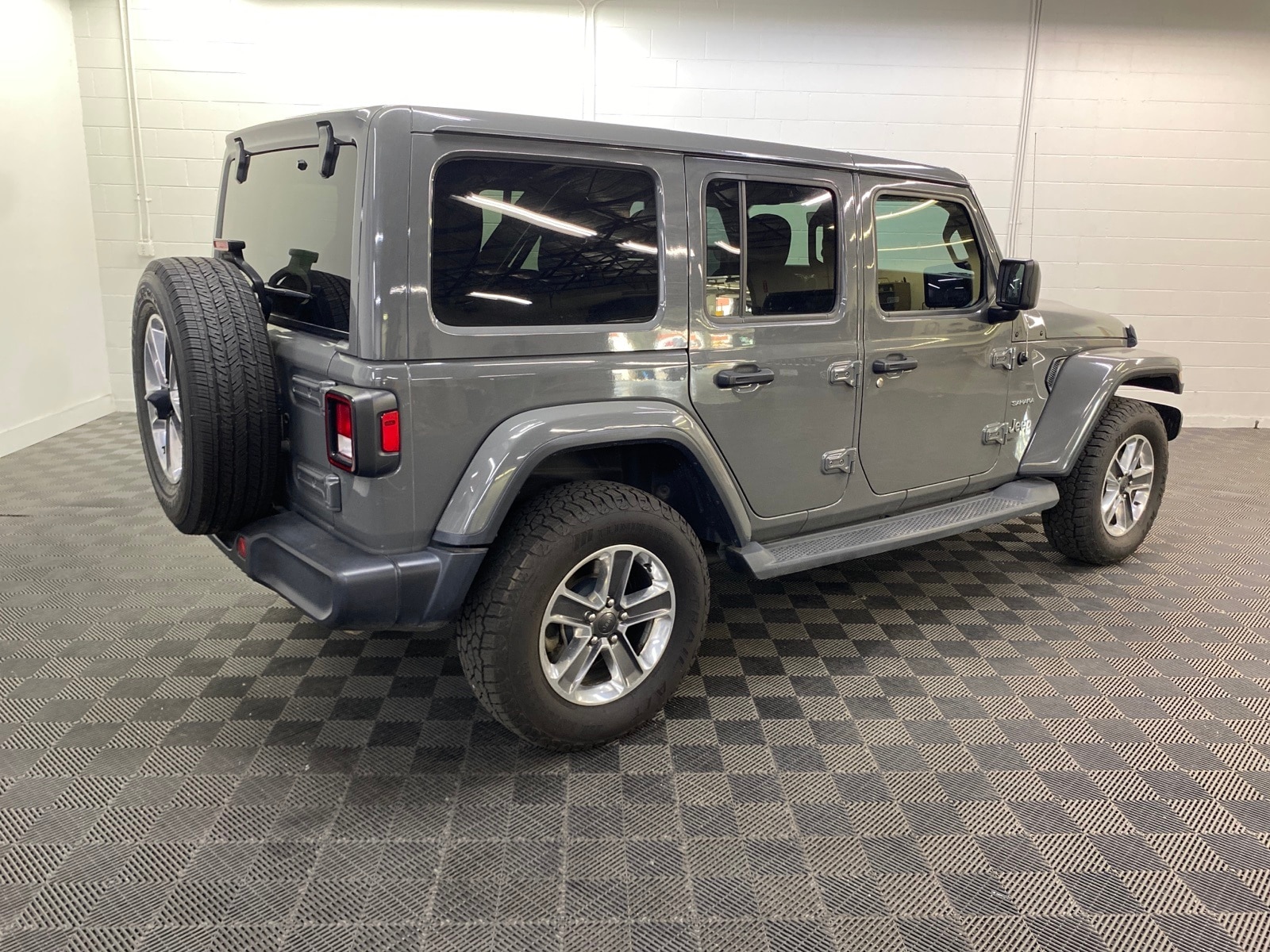 Used 2021 Jeep Wrangler Unlimited Sahara with VIN 1C4HJXEN5MW588977 for sale in Spokane, WA