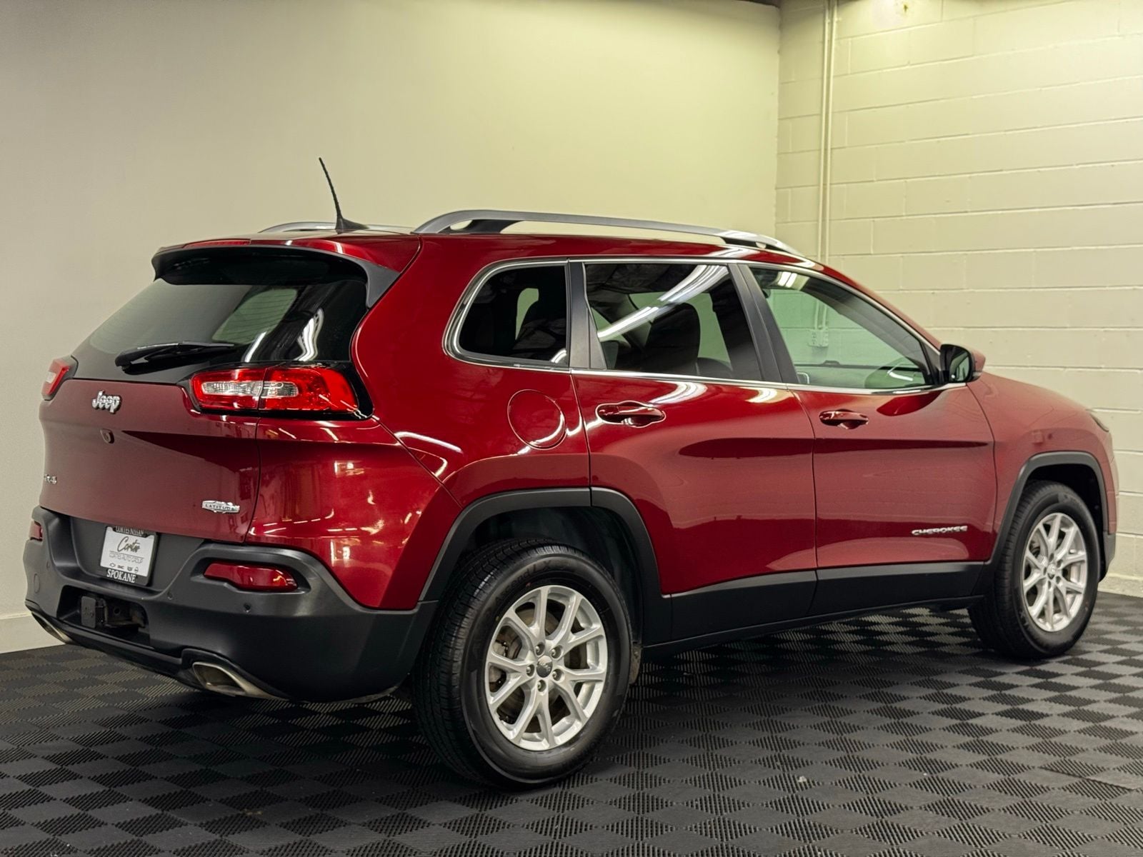 Vehicle Image 2