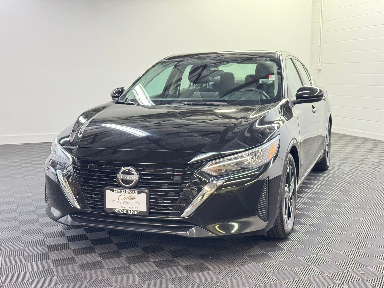 2024 Nissan Sentra SV's photo