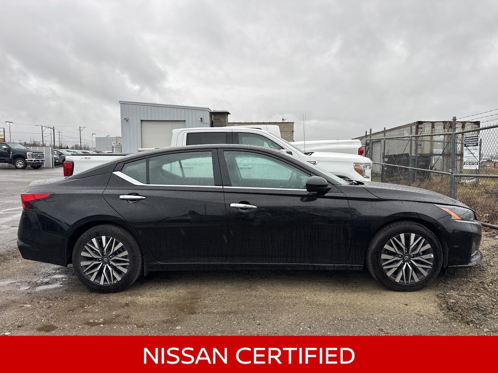 2025 Nissan Altima 2.5 SV photo 4