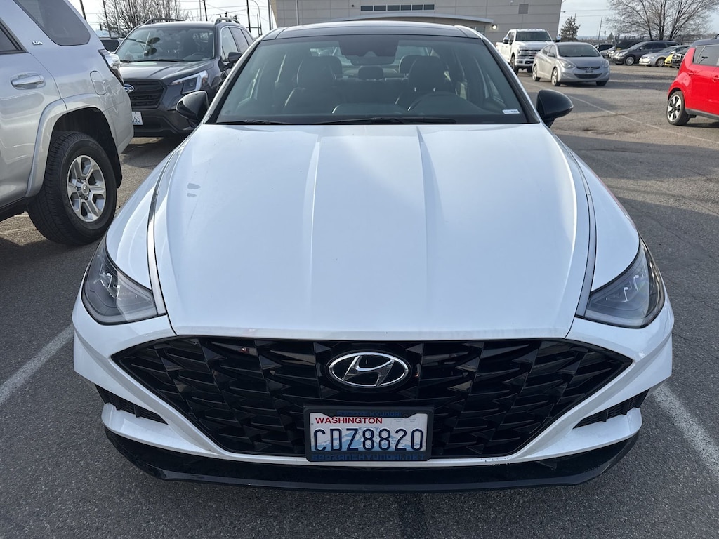 2022 Hyundai Sonata SEL Plus photo 3