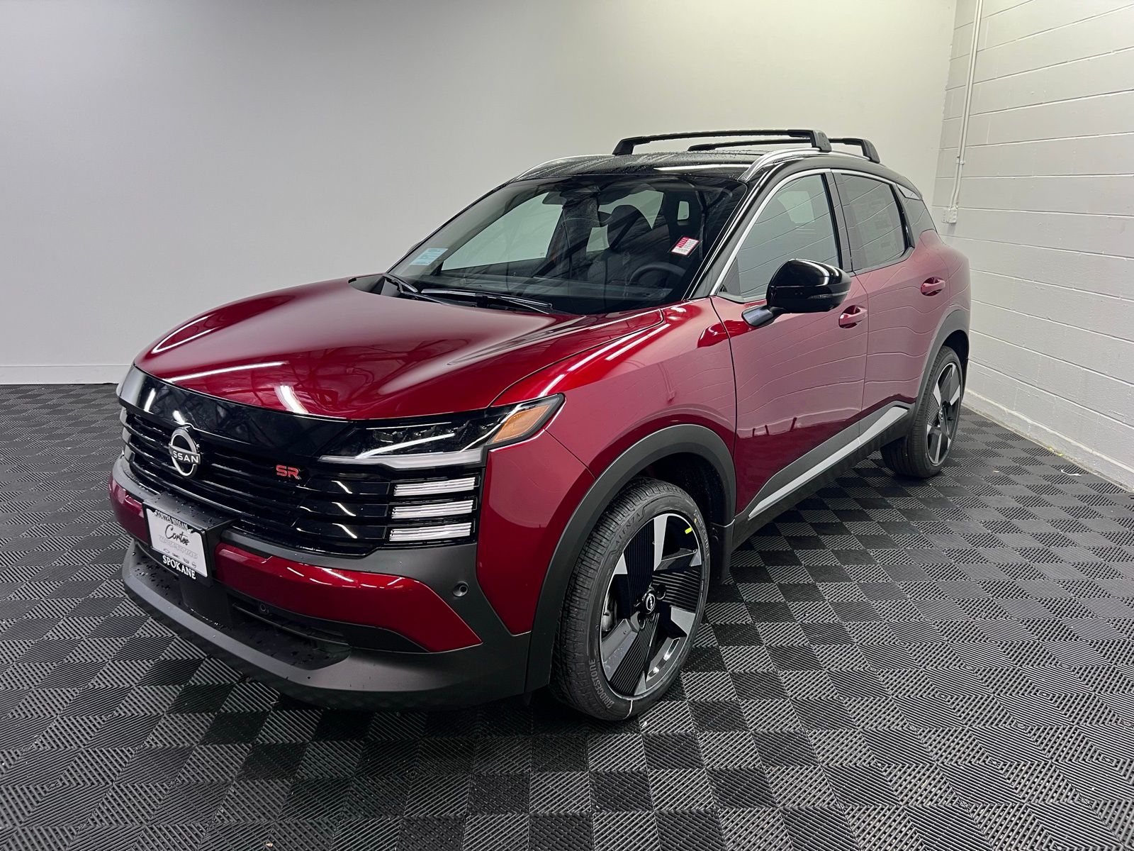 2025 Nissan Kicks SR AWD's photo