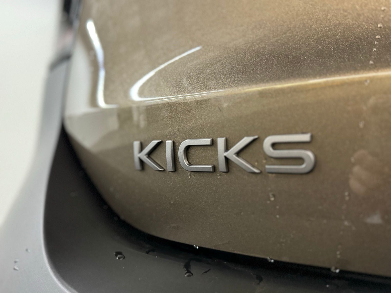 2026 Nissan KICKS SR AWD - Photo 8