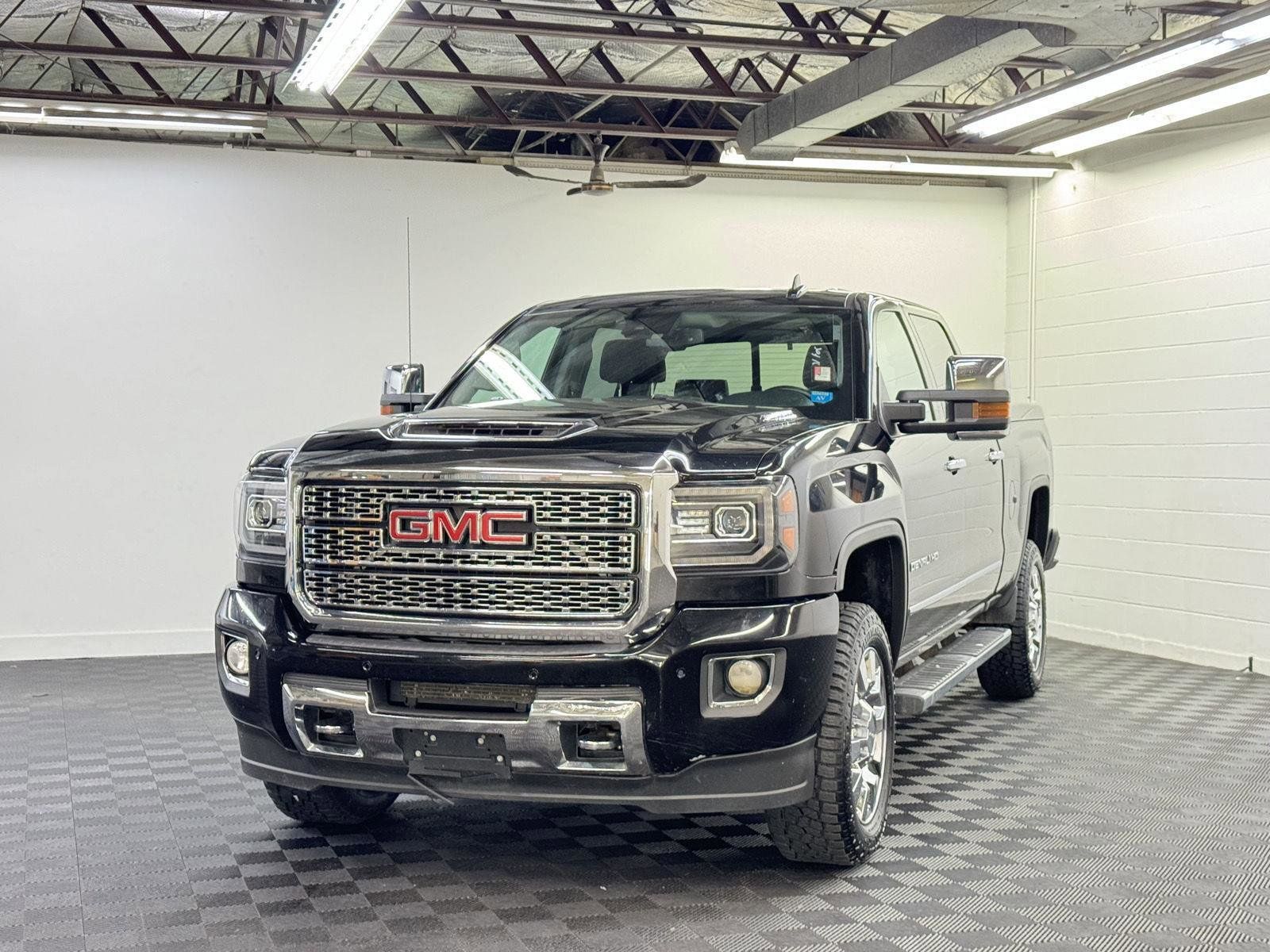 2018 GMC Sierra 2500 Denali HD Denali's photo