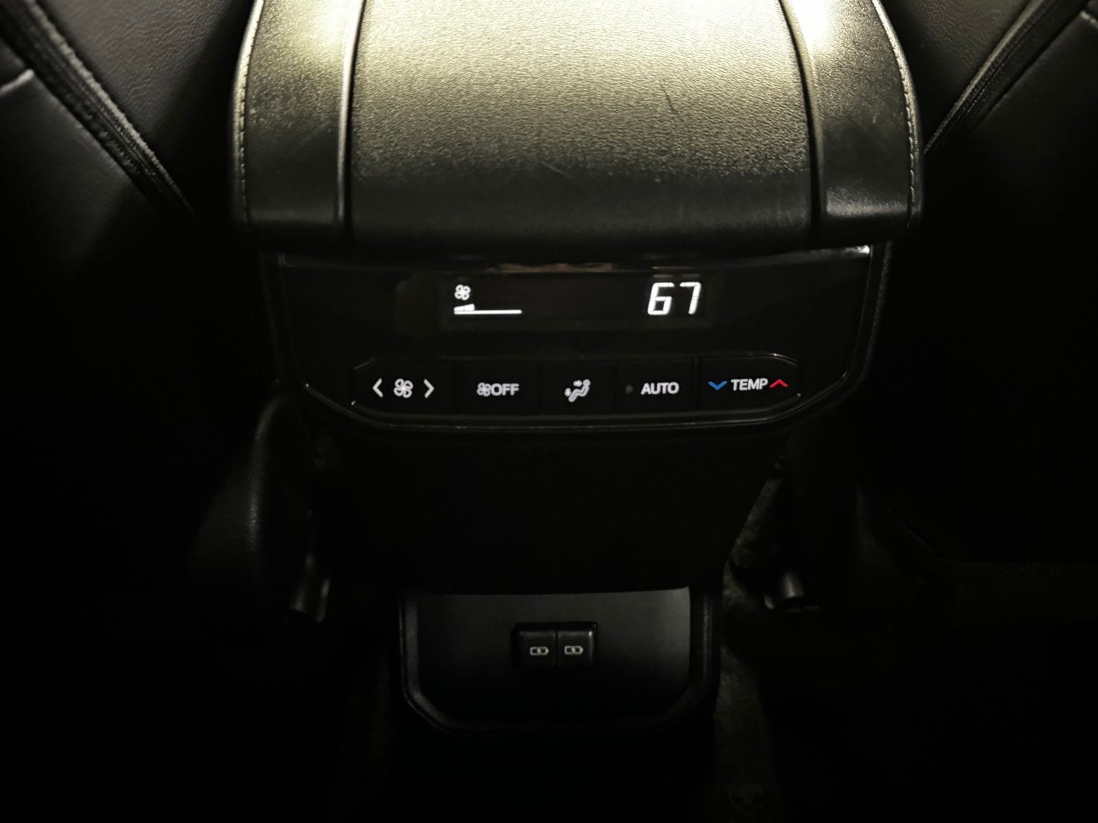 2024 Toyota Highlander XLE - Photo 36
