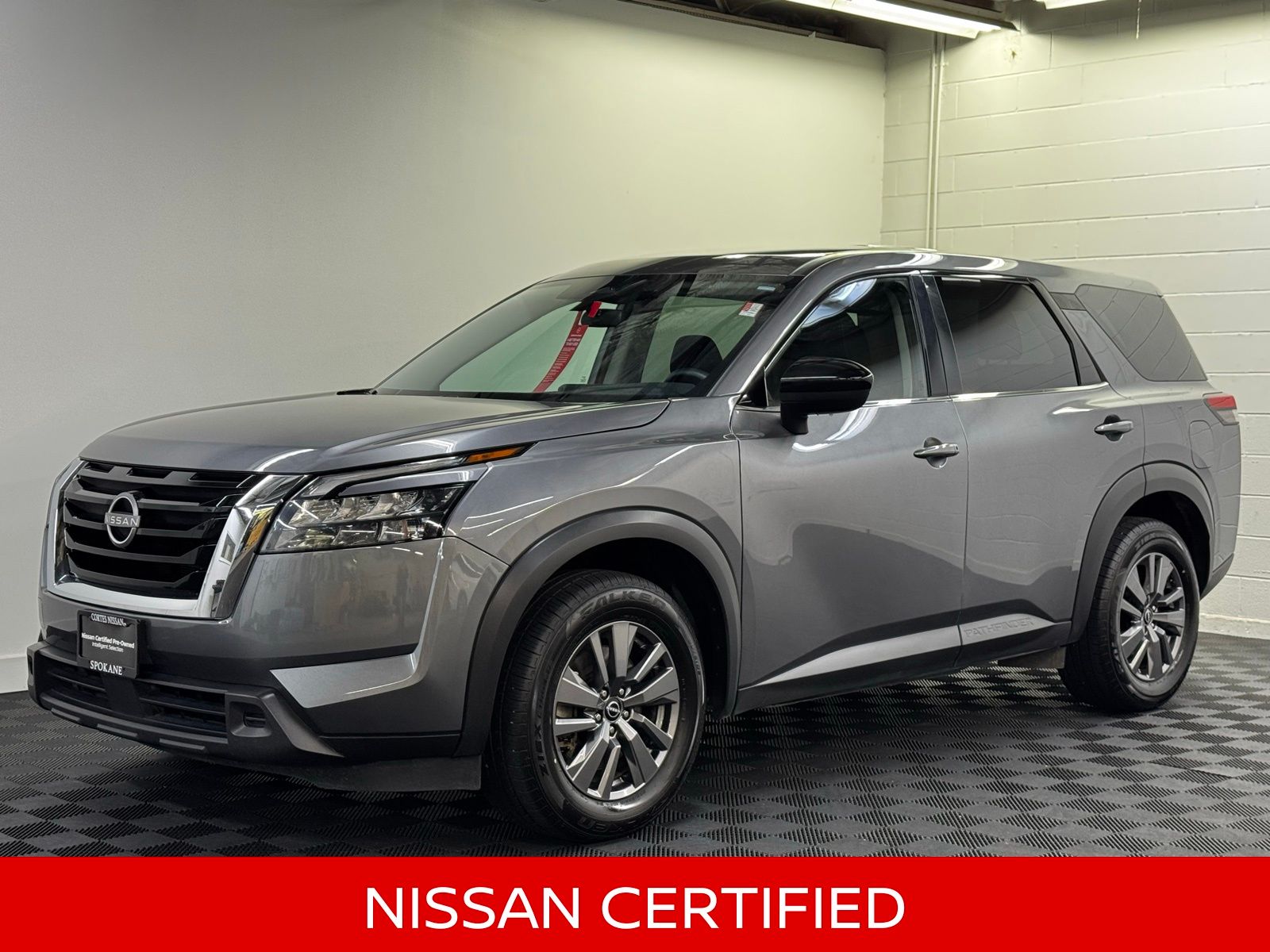 2024 Nissan Pathfinder S 4WD's photo