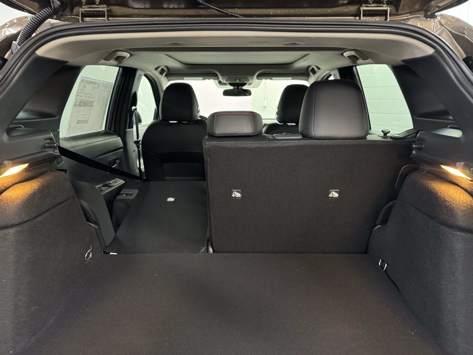 2026 Nissan KICKS SR AWD - Photo 32