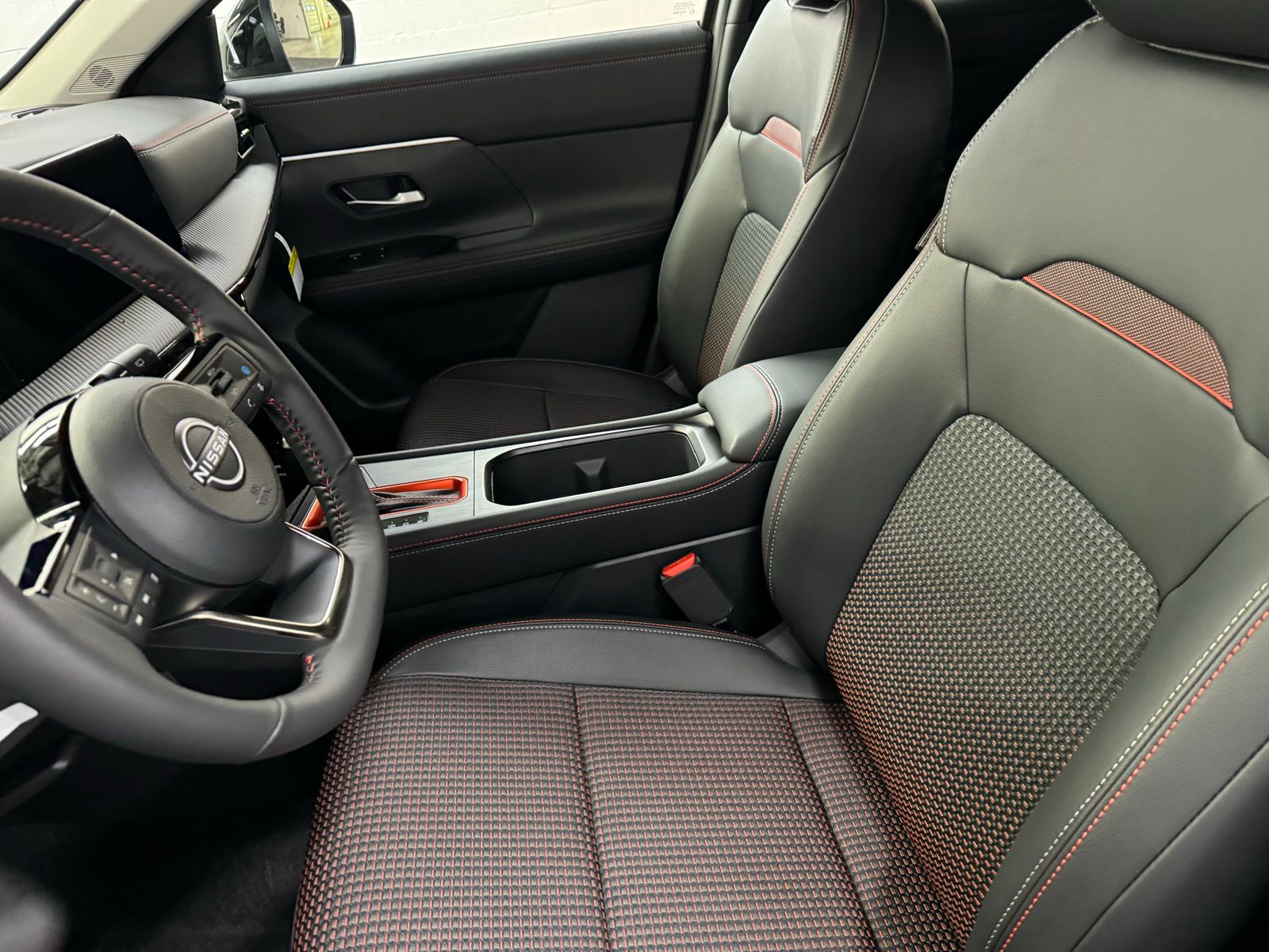 2026 Nissan KICKS SR AWD - Photo 11