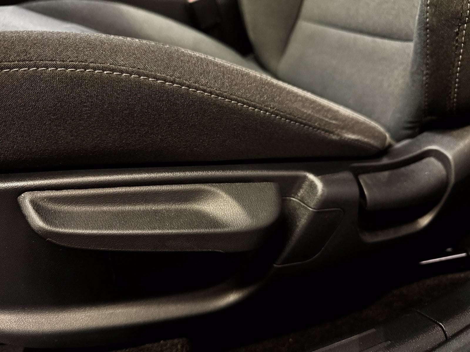 2025 Kia K4 LXS - Photo 23