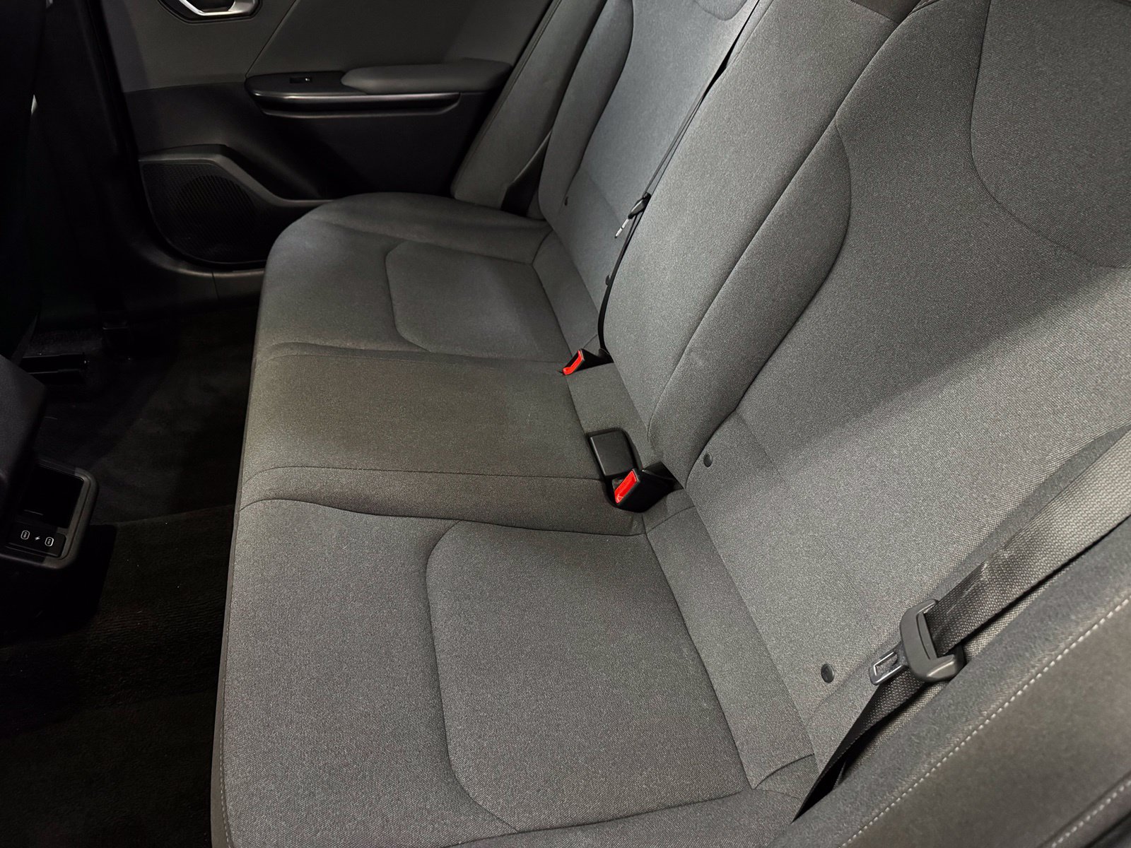 2025 Kia K4 LXS - Photo 11