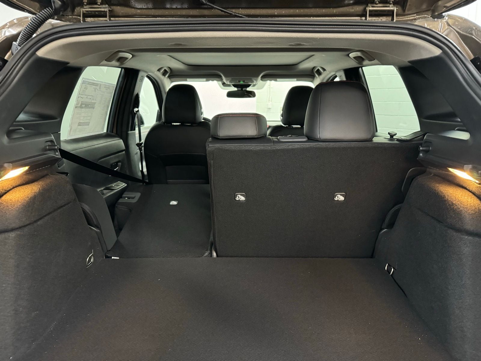 2026 Nissan KICKS SR AWD - Photo 32
