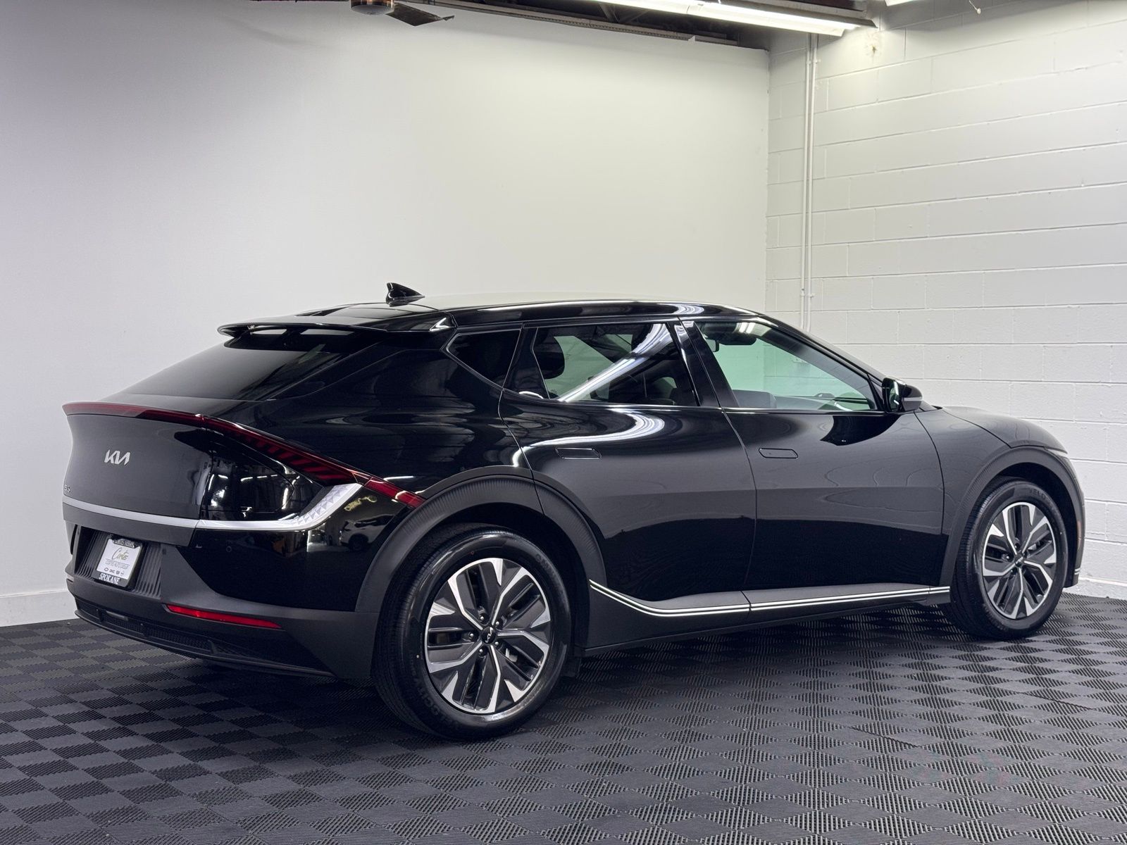 Used 2024 Kia EV6 Light L/R with VIN KNDC3DLC9R5615793 for sale in Spokane, WA